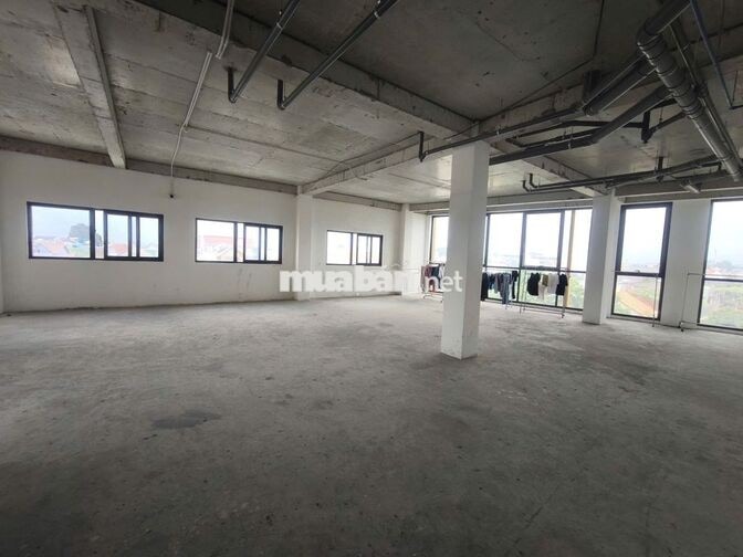 CHO THUÊ MẶT BẰNG TỪ 100 ĐẾN 150M2 TẠI DĨ AN - 15TR CÓ THỂ GIẢM THÊM
