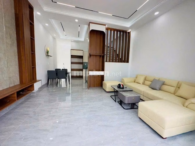 Bán nhà riêng 187m2(6x31), 2PN, giá 1tỷ150, đường Nguyễn Văn Khạ, SHR