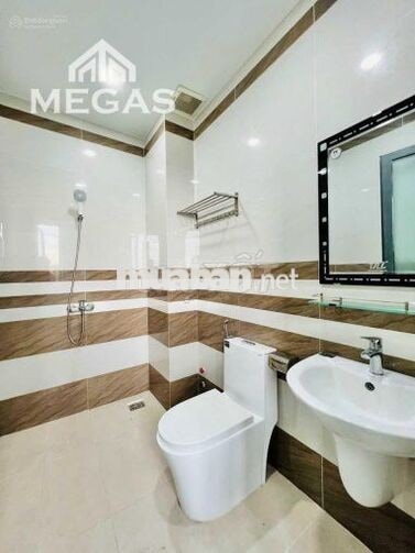 Căn hộ dịch vụ full nội thất máy giặt riêng Lê Văn Quới