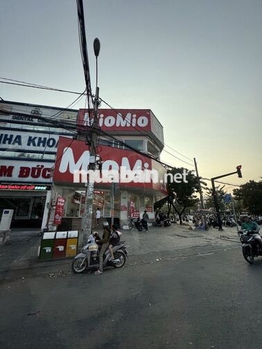 SIÊU PHẨM GÓC 2 MẶT TIỀN TÊN LỬA