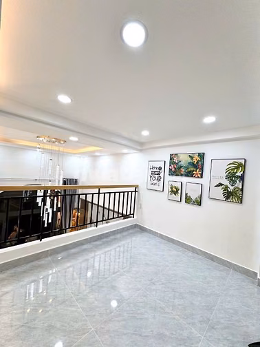 Cần chuyển chỗ học nên bán gấp 