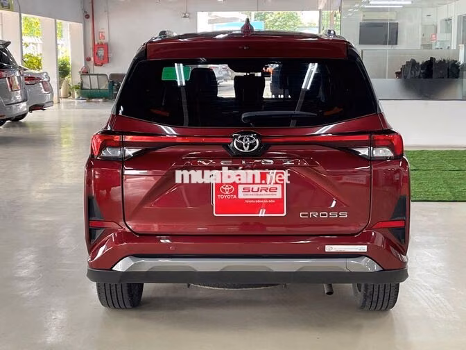 Toyota Veloz Top 2023 Đỏ 48072 km