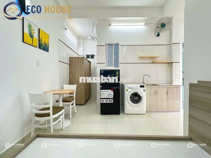 PHÒNG TRỌ FULL NỘI THẤT CÓ BAN CÔNG RỘNG LỚN