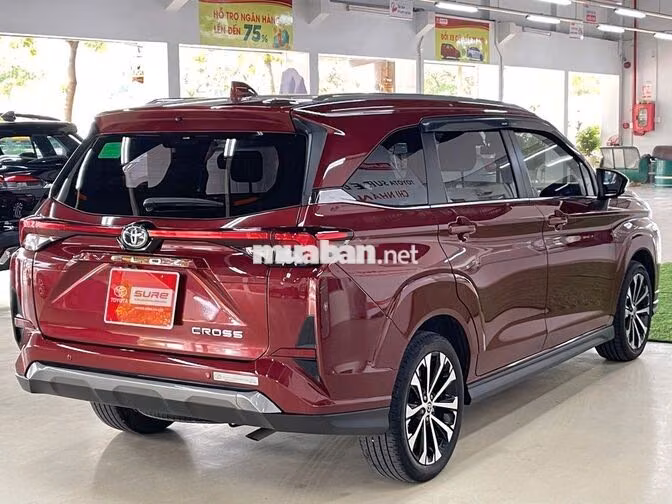 Toyota Veloz Top 2023 Đỏ 48072 km