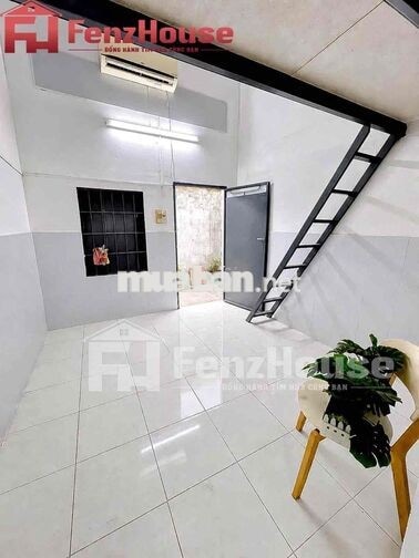 Duplex như hình,máy lạnh inverter,bàn bếp,..