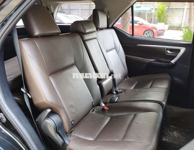 Fortuner 2017 chạy chỉ 49.000km còn mới tinh