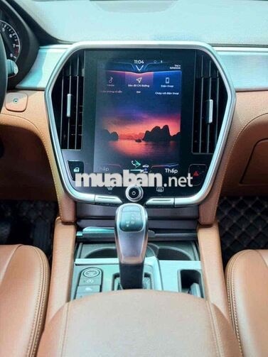 VinFast Lux SA 2.0 Turbo Premium 2019 Đỏ 7 chỗ