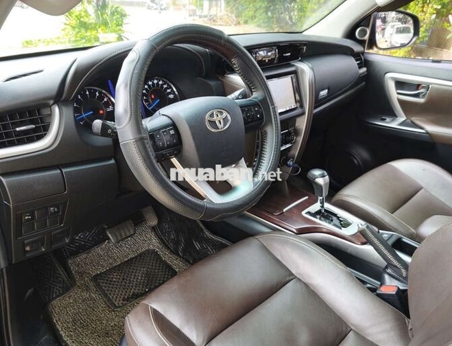 Fortuner 2017 chạy chỉ 49.000km còn mới tinh