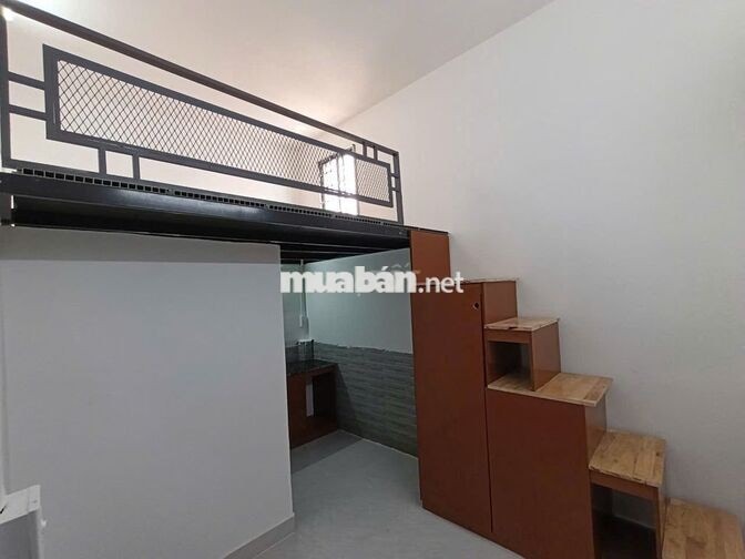 duplex cửa sổ trời mới 100% gần đại học Hùng Vương giá rẻ