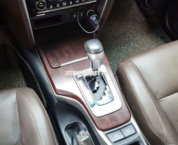Fortuner 2017 chạy chỉ 49.000km còn mới tinh