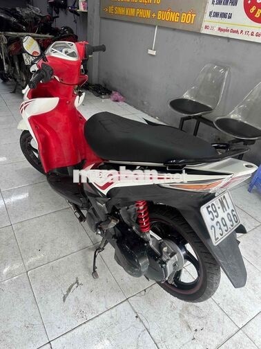 Yamaha Luvias GTX 2011 Đỏ trắng đen