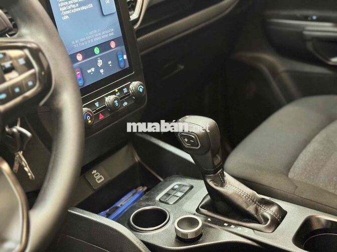 Ford Ranger XLS AT 2024