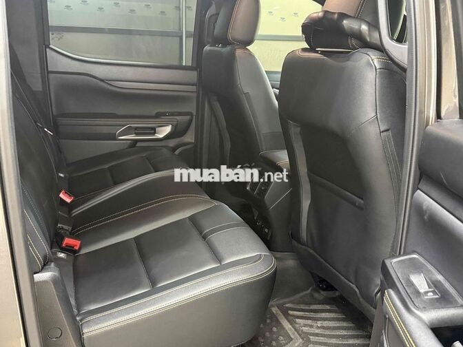Wildtrak Lướt Lên Đủ Đồ Xài Xe Chuẩn Bán Tại Ford