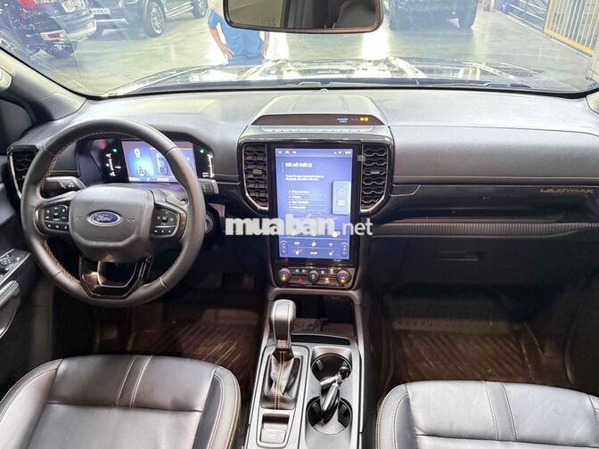 Wildtrak Lướt Lên Đủ Đồ Xài Xe Chuẩn Bán Tại Ford