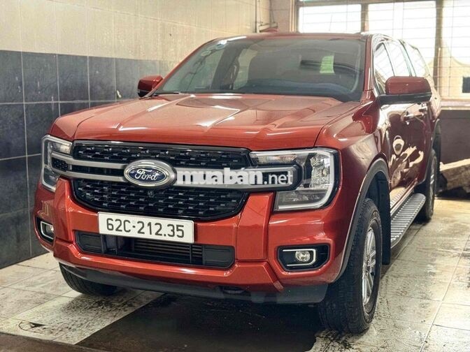 Ford Ranger XLS AT 2024