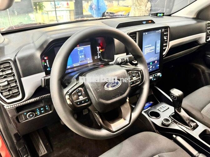 Ford Ranger XLS AT 2024