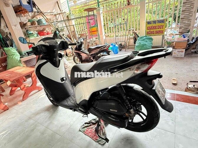 Honda SH 2015 Trắng 20908 km