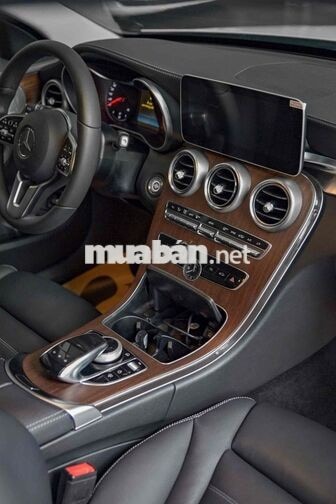 Mercedes C200 Exclusive 2020 Trắng 31.000 miles