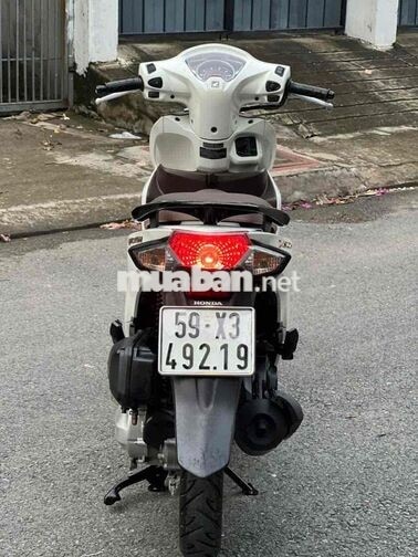 Honda vison 2019 trắng đen sieu ken mới 98 %