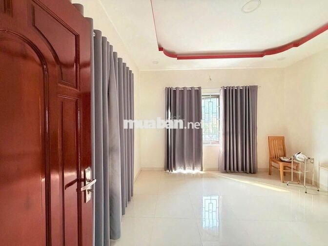 NHÀ SÂN VƯỜN - KHU PHÍA NAM NHA TRANG - 4 PHÒNG NGỦ - FULL NỘI THẤT