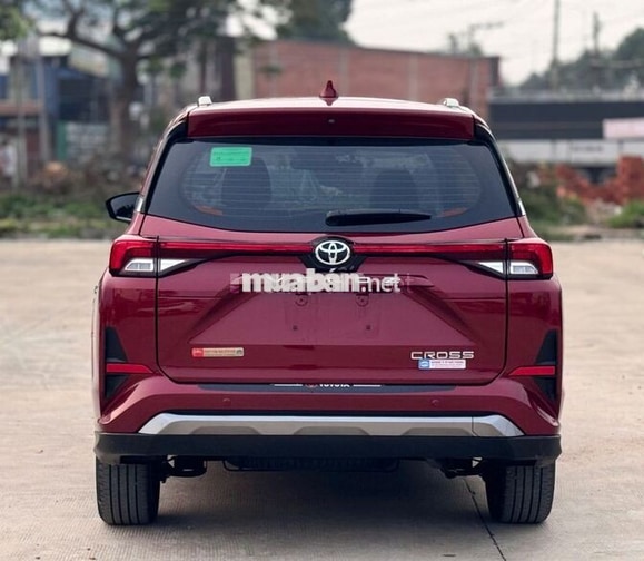 Toyota Veloz TOP 2023 Đỏ 27000 km