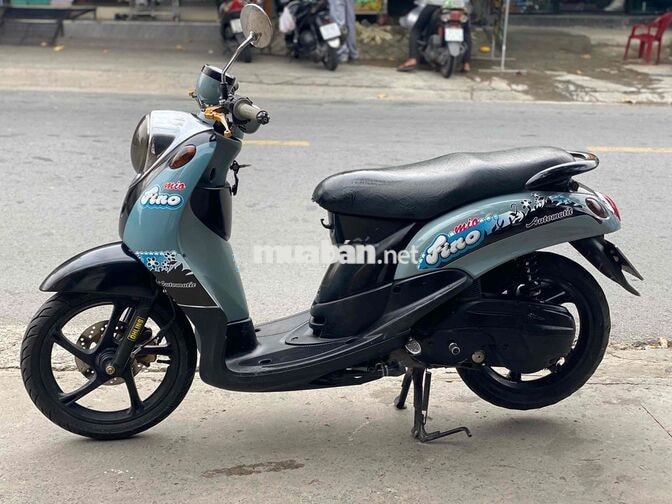 Yamaha Mio Fino Xanh đen