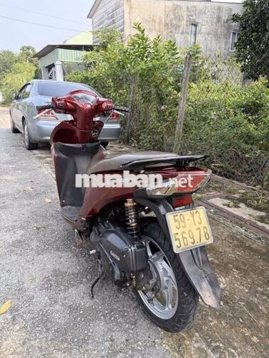 Honda Vision 2015 màu Đỏ