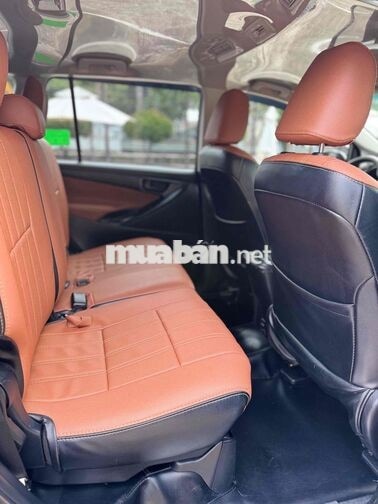 Toyota Innova 2019 Xám 7 chỗ ghế da