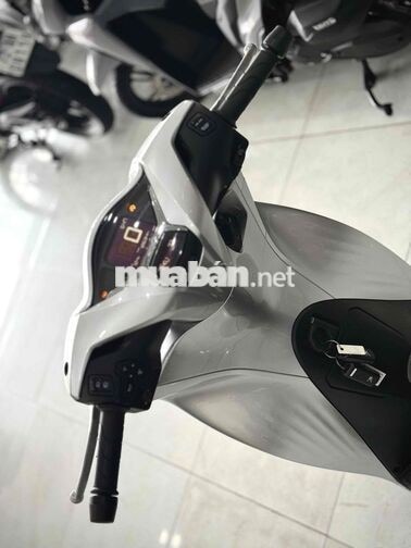 SH150 ABS 2022 Lướt chính chủ ký ( Hỗ trợ GÓP )