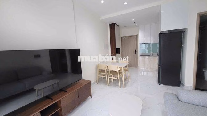 Cho thuê căn 2pn 1wc Full nội thất, mới ở ngay D-Aqua Bến Bình Đông Q8