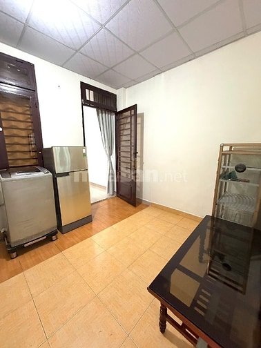 CHO THUÊ PHÒNG TRỌ - Khu vực nhà ở quân đội, an ninh yên tĩnh, chính c