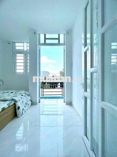 NHÀ 2 LẦU 4PN TX52 HẺM XE TẢI GIÁ 6 TRIỆU
