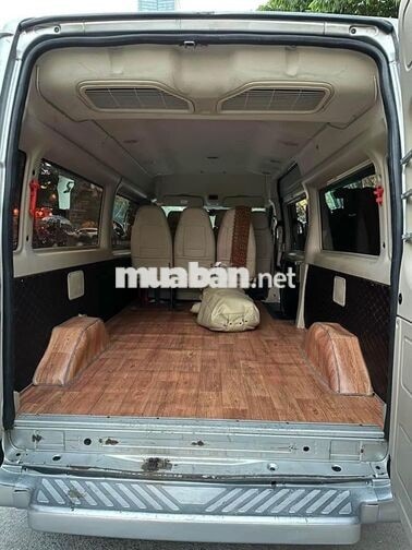 Ford Transit model 2017 tải van 06 chỗ 940kg