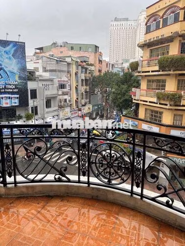 MẶT TIỀN HAI BÀ TRƯNG – QUẬN 1 | VỊ TRÍ KINH DOANH CỰC ĐẮT GIÁ 