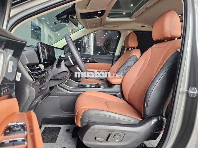 Kia Carnival 1.6 Turbo HEV Signature 2025 Xám
