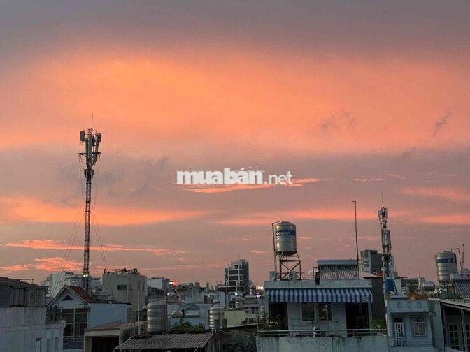 CHO THUÊ STUDIO VIEW CỬA KÍNH FULL NỘI THẤT NGAY TRUNG TÂM QUẬN 3