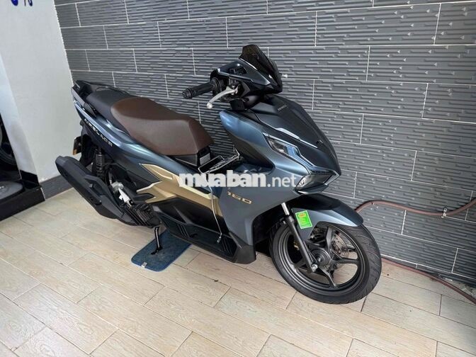 Honda Air Blade 160 2025 Xanh nhám 5.000 km