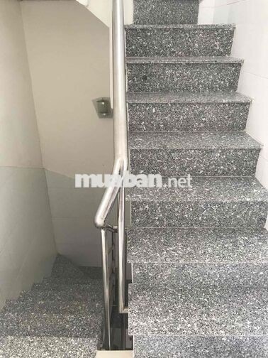 phòng trọ giá rẻ đoàn văn bơ xóm chiếu