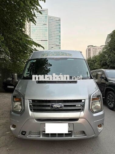 Ford Transit model 2017 tải van 06 chỗ 940kg