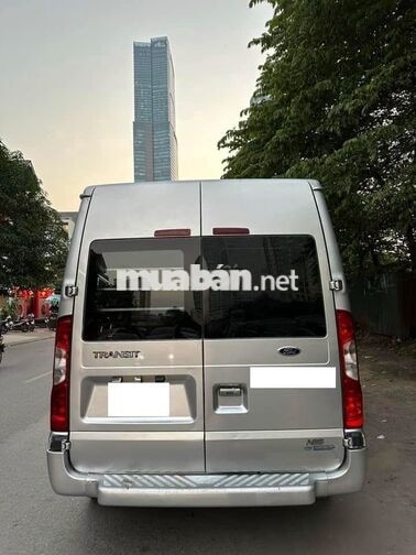 Ford Transit model 2017 tải van 06 chỗ 940kg