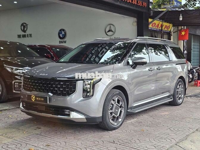 Kia Carnival 1.6 Turbo HEV Signature 2025 Xám