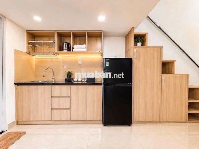 DUPLEX BAN CONG TRỤC ĐƯỜNG NGUYỄN VĂN LINH , GẦN ĐH NGUYỄN TẤT THÀNH