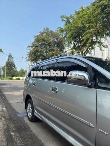 Toyota Innova G 2.0MT 2009 Bạc