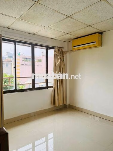 NHÀ NHỎ GIÁ RẺ 3PN CMT8 QUẬN 3