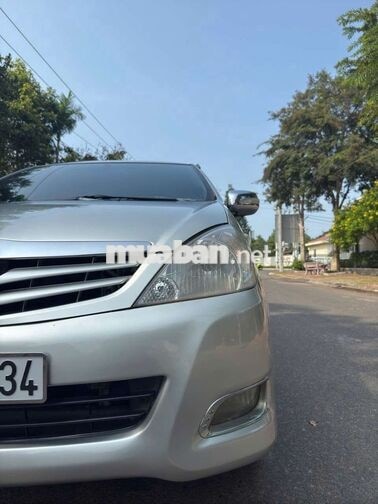 Toyota Innova G 2.0MT 2009 Bạc