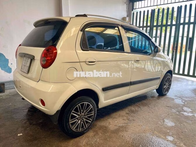 Chevrolet Spark 2010 Số sàn Trắng