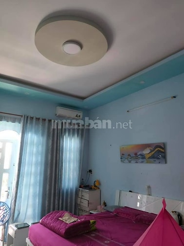 Bán nhà thị trấn Củ Chi, 5x16 tổng 82m2 Nhà trệt lửng, Giá 900tr, TL