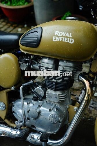 Royal Enfield Classic 500 Desert Storm