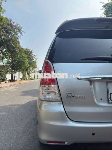 Toyota Innova G 2.0MT 2009 Bạc