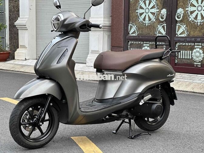 Yamaha Grande 2022 Xám Hybrid